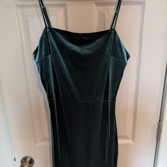 Express Green Velour Dress - Picture 1 of 4
